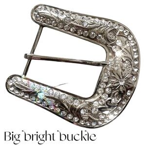 🆕 GIANT Bling big buckle